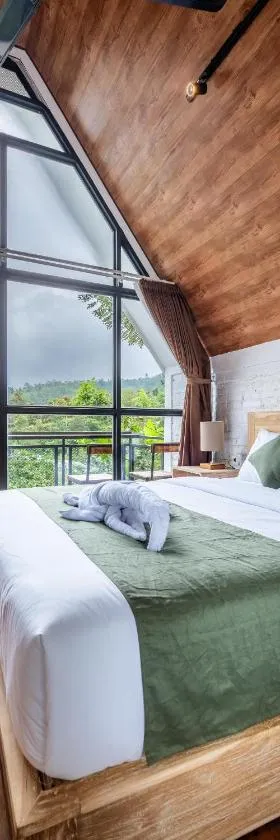 green slope villa glamping，位于Gitgit的酒店