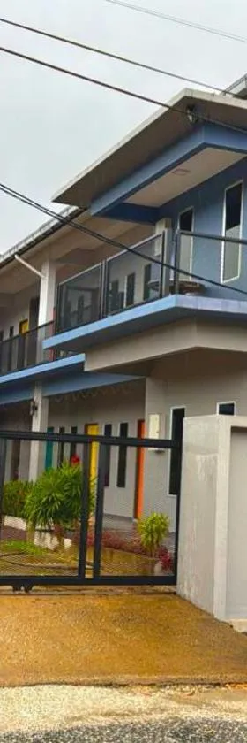 Roomstay Homestay Permai Inn Pekan，位于北根的酒店
