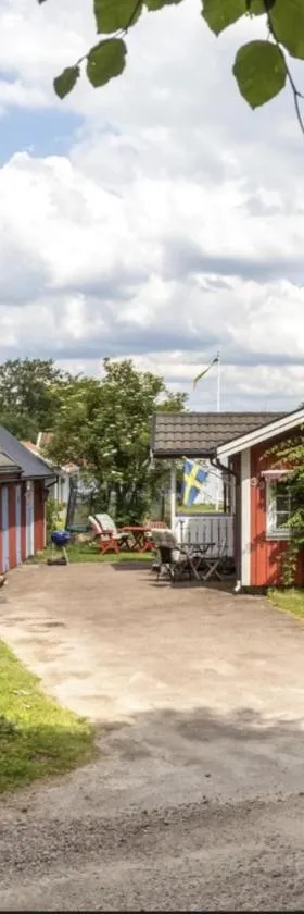 Stuga nära Ullared Mitt i Åkulla bokskogar，位于Rolfstorp的酒店