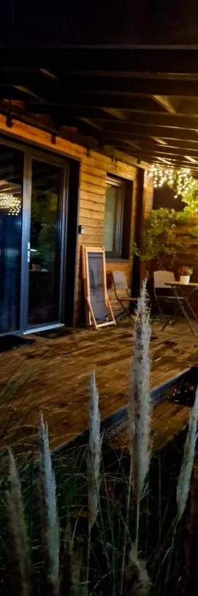OSADA POD LASEM，位于安德雷胡夫的酒店