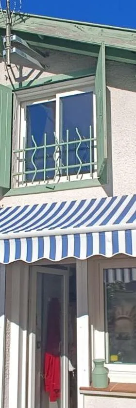 la cabane au fond du jardin，位于莫科斯吉拉博特的酒店