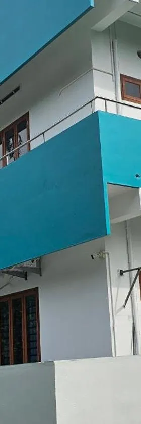 ZEAL HOMES AND APARTMENTS 2 KOOTHATTUKULAM，位于Kuttāttukulam的酒店