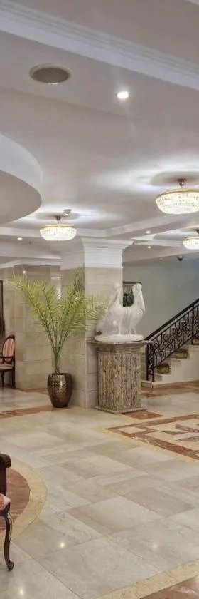 Danube Hotel & Spa，位于Silistra的酒店
