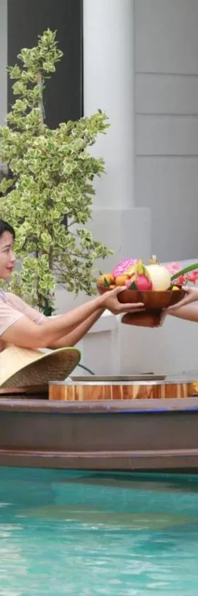 Lalynn Resort & Villas, Phuket，位于Ban Tha Rua的酒店