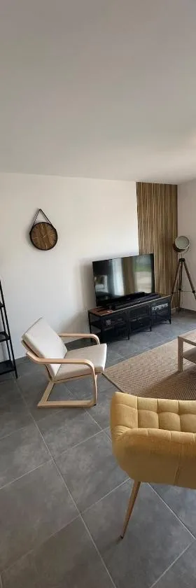 La Villa Chill，位于贝桑于潘港的酒店