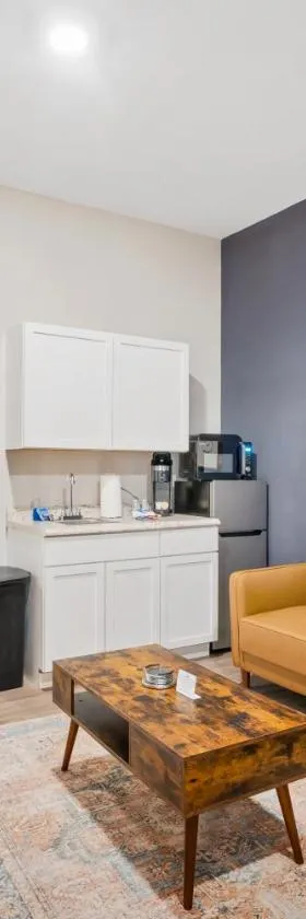 Tranquil 1 BR Studio in Grand Bay - Oak & Fountain，位于Grand Bay的酒店