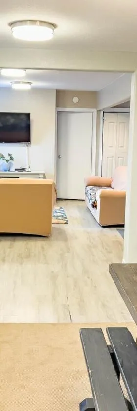Cloud Nine Cottage，位于Big Lake的酒店