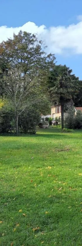 Appartement confortable au cœur du Pian-Médoc avec jardin，位于勒皮安·梅多克的酒店