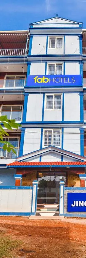 FabHotel Jingle Tree Resort - Nr Arambol Beach，位于Pernem的酒店