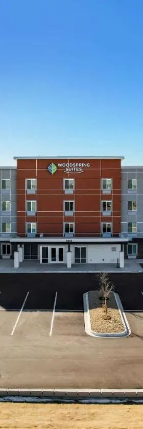 WoodSpring Suites Centennial - Denver Tech Center，位于森特尼尔的酒店