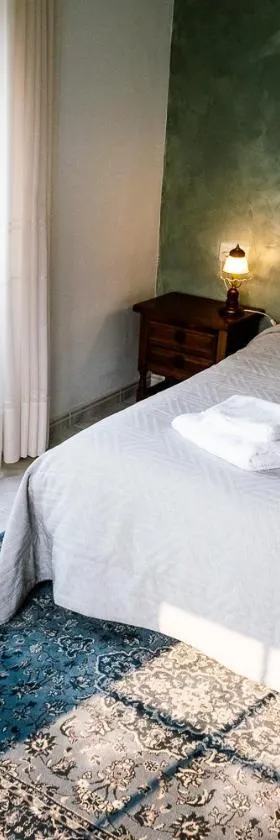 Hotel Os Faroles playa de Esteiro，位于Lago的酒店