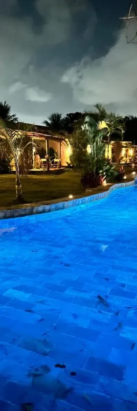 La Belle Resort Lago Azul，位于尼西亚弗洛雷斯塔的酒店