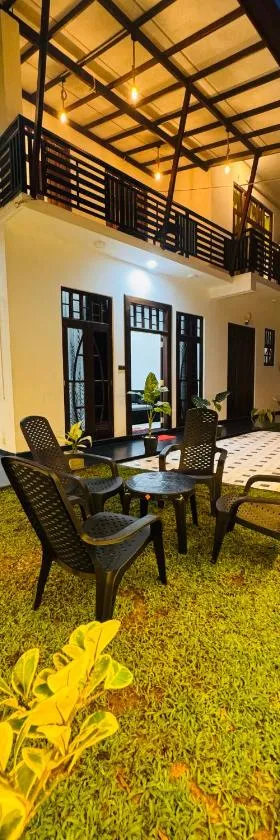 Ocean Bliss Villa Mirissa，位于Kamburugamuwa的酒店