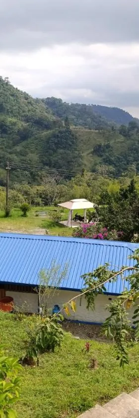Finca El Encanto del Guejar，位于Lejanías的酒店