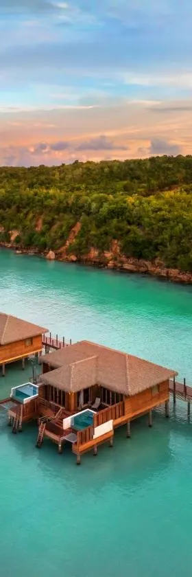 Royalton CHIC Antigua, An Autograph Collection All-Inclusive Resort - Adults Only，位于圣约翰斯的酒店