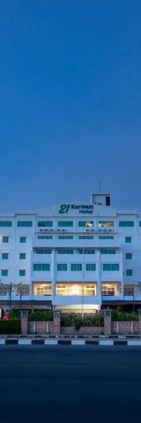 21 Karimun，位于丹戎巴來卡里汶的酒店