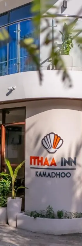 卡马德霍岛伊特哈旅馆，位于芭环礁的酒店