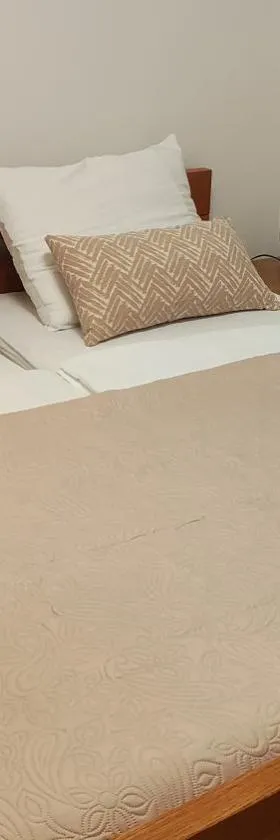 House Bogović，位于卡尔洛瓦茨的酒店
