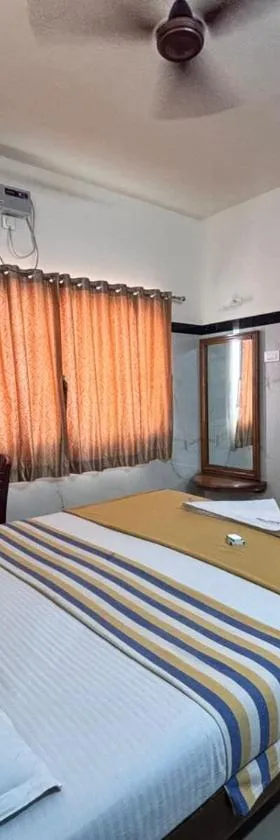 Hotel Adigaa Heritage，位于科鲁鲁的酒店