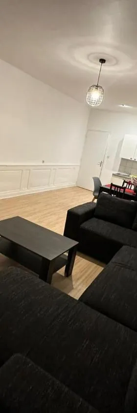 Appartement de 60 m2 au centre ville de morez，位于莫雷兹的酒店