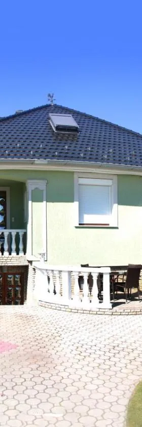Bo-Ni Vendégház，位于费尔特德的酒店