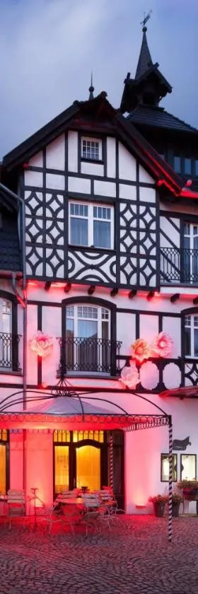 Hotel Rejs，位于乌斯特卡的酒店
