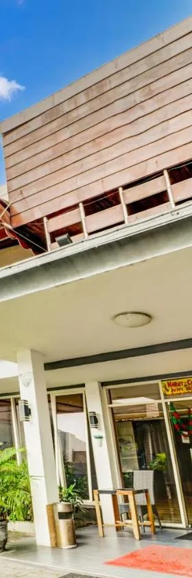 Hotel O Siwalankerto Near Surabaya Carnival，位于泗水的酒店