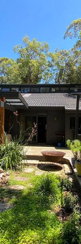 NEW Serene Modern Oasis，位于珀尔比奇的酒店