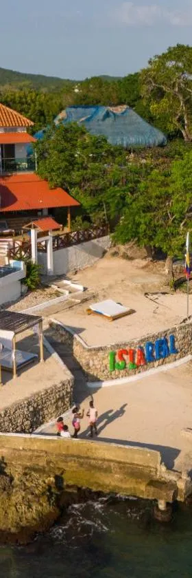 Hotel Isla Real，位于巴鲁岛的酒店