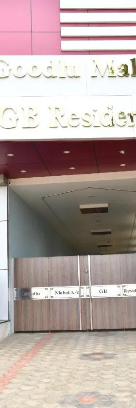 GB RESIDENCY，位于拉马纳塔普拉姆的酒店