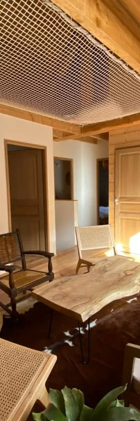 Gîte de Montagne，位于阿拉纽埃的酒店