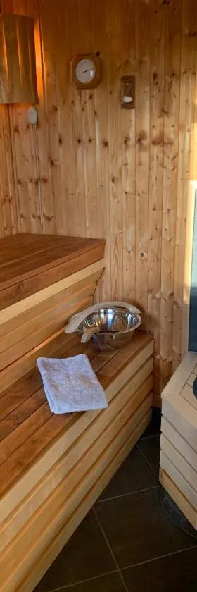 Cozy cottages with sauna in Öland，位于摩尔比兰加的酒店