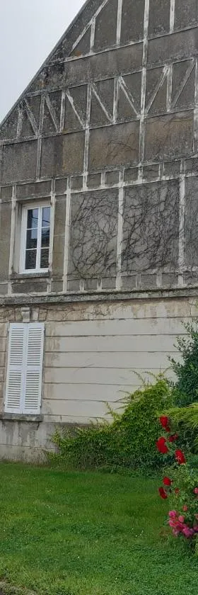 Gîte cosy, champêtre, classé 3 étoiles Le bout du L，位于Mesbrecourt-Richecourt的酒店