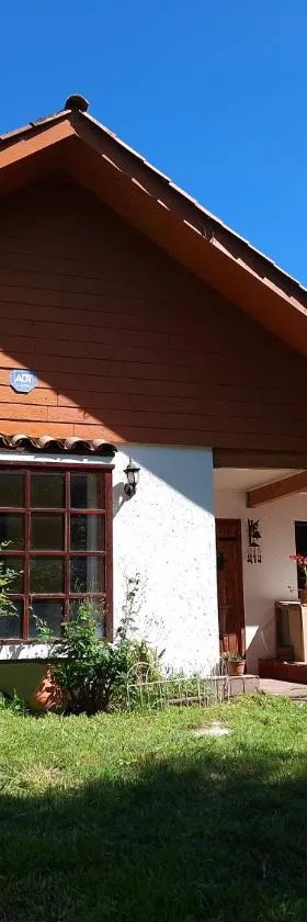 Casa Curamavida，位于洛斯安赫莱斯的酒店