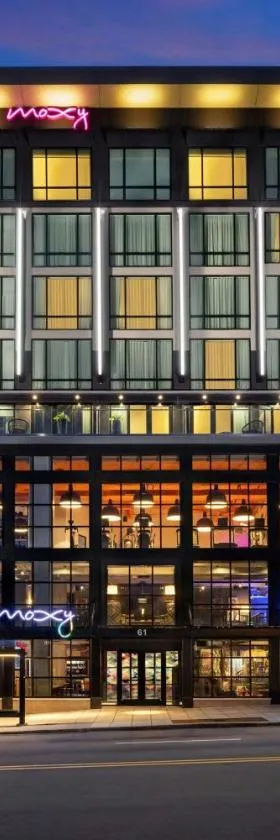 Moxy Asheville，位于阿什维尔的酒店