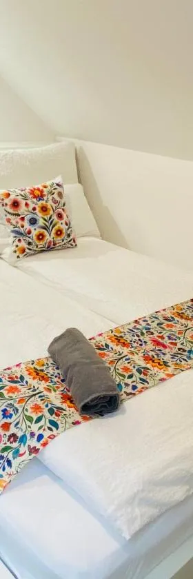 Magenta Apartman，位于莫劳豪洛姆的酒店