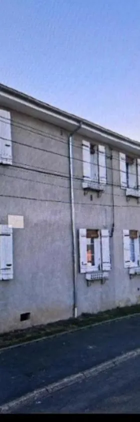 Appartement 2 à 4 personnes à la campagne，位于Perrecy-les-Forges的酒店