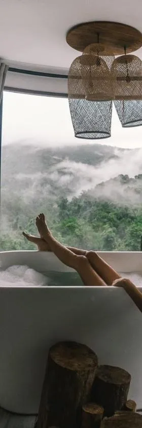 Mountain Floating Cloud，位于Ban Kai Noi的酒店