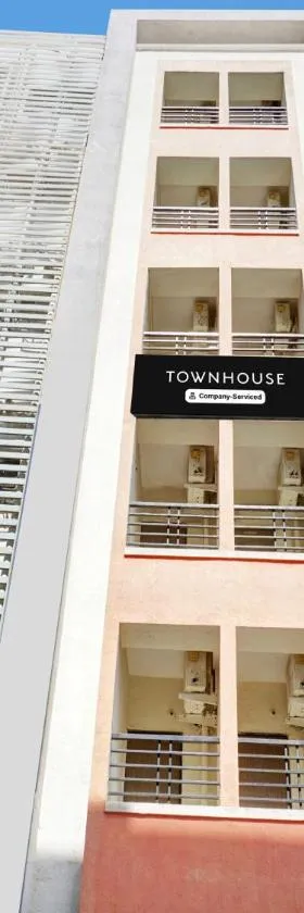 Super Townhouse Hinjewadi，位于辛加瓦迪的酒店