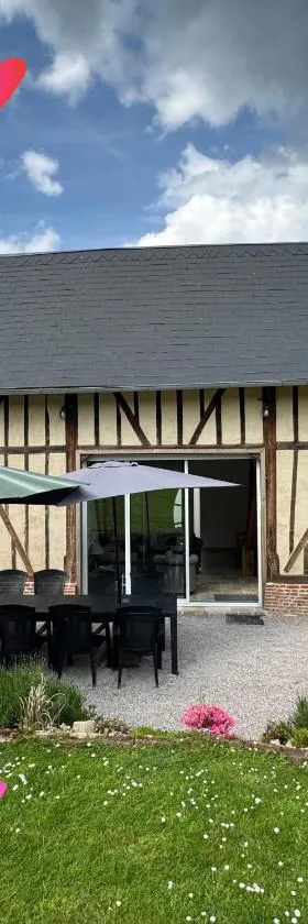 Gîte, Maison entière avec billard et bel espace de vie La Grange，位于Blicourt的酒店