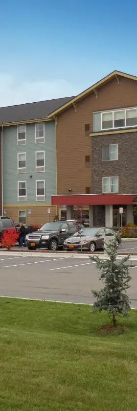 Ledgestone Suites Hotel Elko，位于埃尔科的酒店