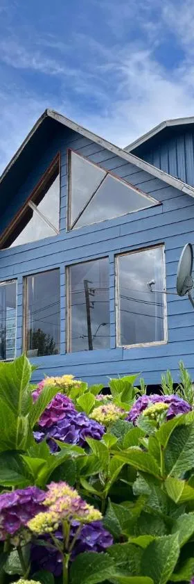 Cabaña Frente Al mar, Carretera Austral km 38,6, Puerto Montt，位于蒙特港的酒店