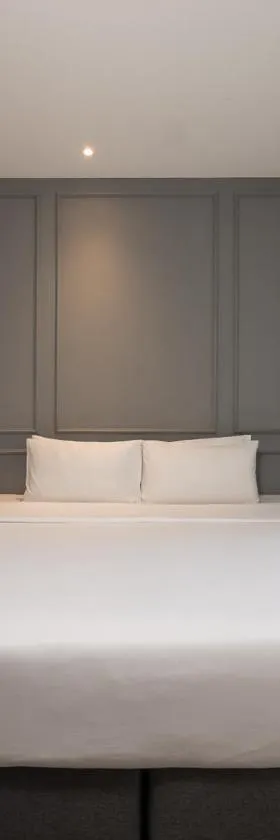One Patio Hotel Pattaya - SHA Extra Plus，位于芭堤雅市中心的酒店