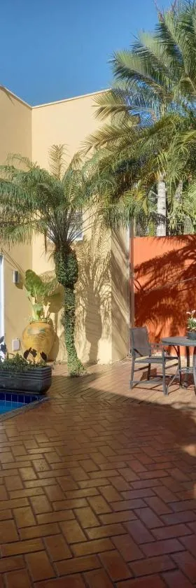 Hotel Pousada Chalé das Flores，位于塞尔唐西尼奥的酒店