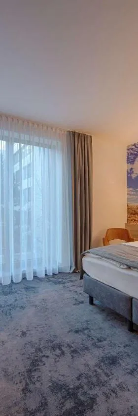 Best Western Hotel Wiesbaden，位于威斯巴登的酒店