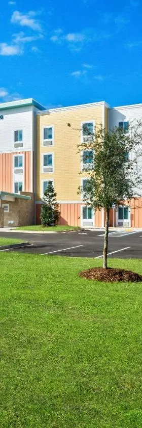 WoodSpring Suites Pensacola West，位于彭萨科拉的酒店
