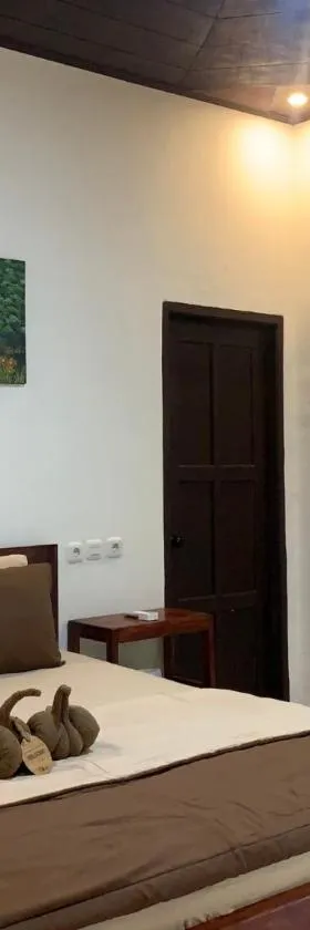 Birding Cottage Tangkoko，位于Rinondoran的酒店