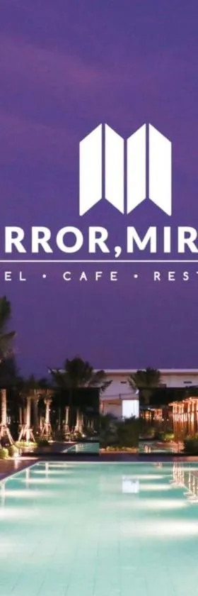 Mirror Mirror Hotel Cafe & Restaurant，位于Ban Hang Ta Duk的酒店