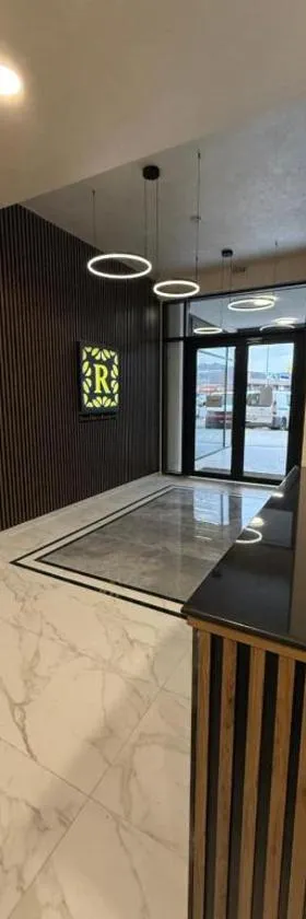 Pana Green Residence，位于帕纳久里什泰的酒店