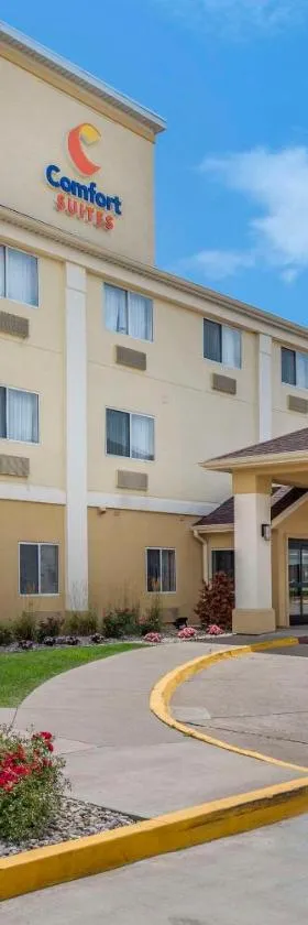 Comfort Suites Terre Haute University Area，位于特雷霍特的酒店